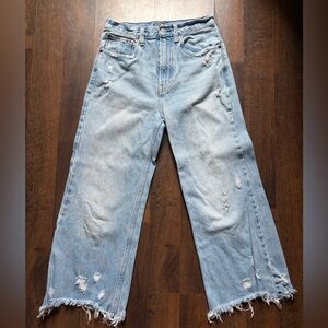 Abercrombie high-wasited zipper jeans